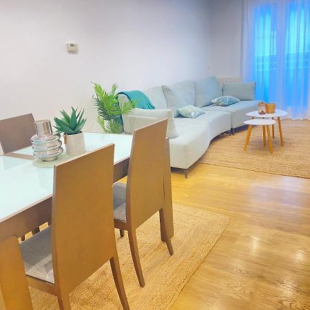 Apartament Mikain Terrace Cathedral View With Free Parking & Air Cond San Sebastián Zewnętrze zdjęcie